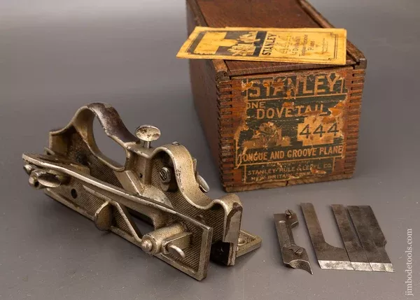 100% Complete STANLEY No. 444 Dovetail Plane in its Original Chestnut Box - 113713 - AS OF NOV 26